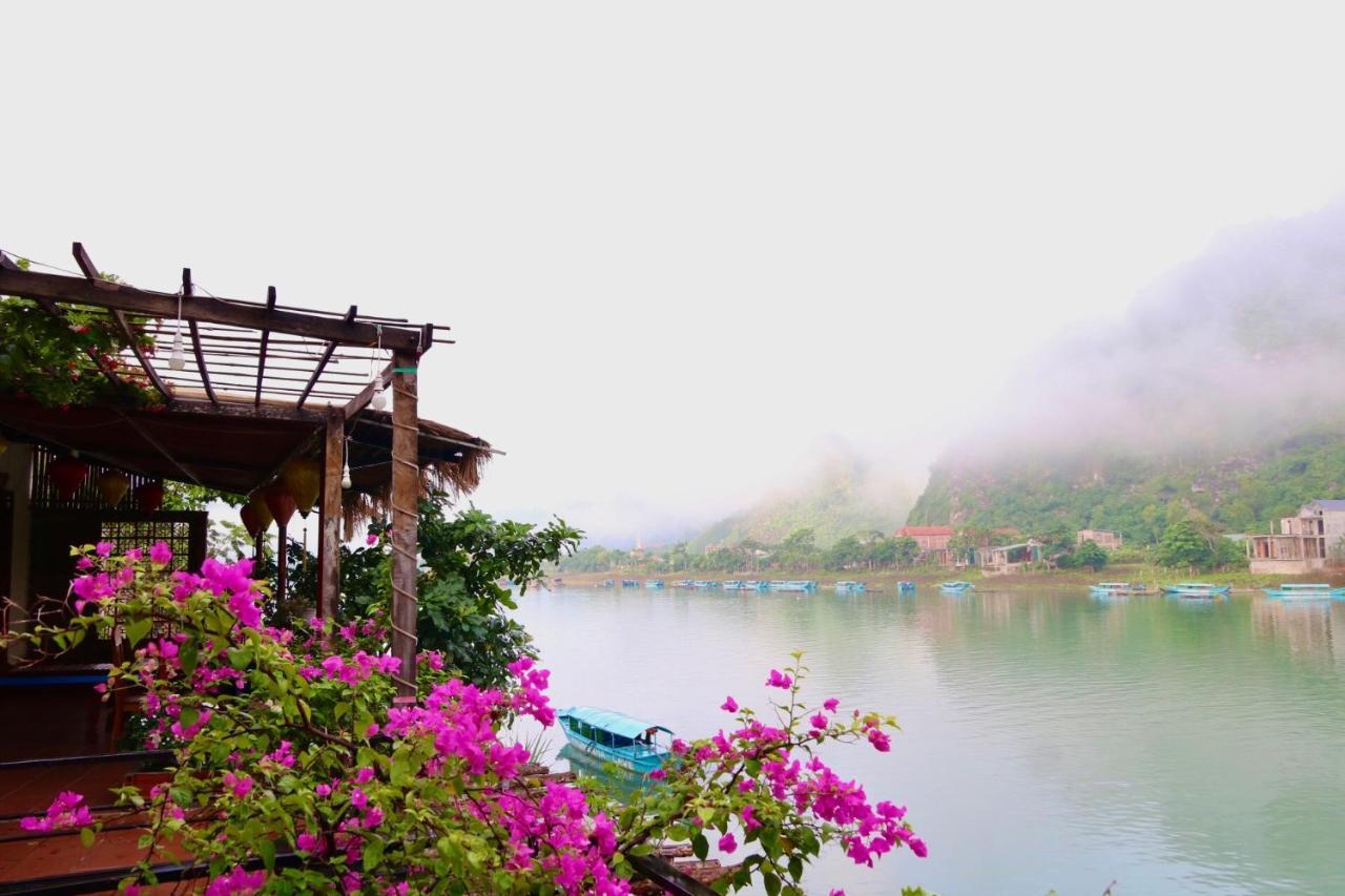 Phong Nha Coco Riverside ภายนอก รูปภาพ