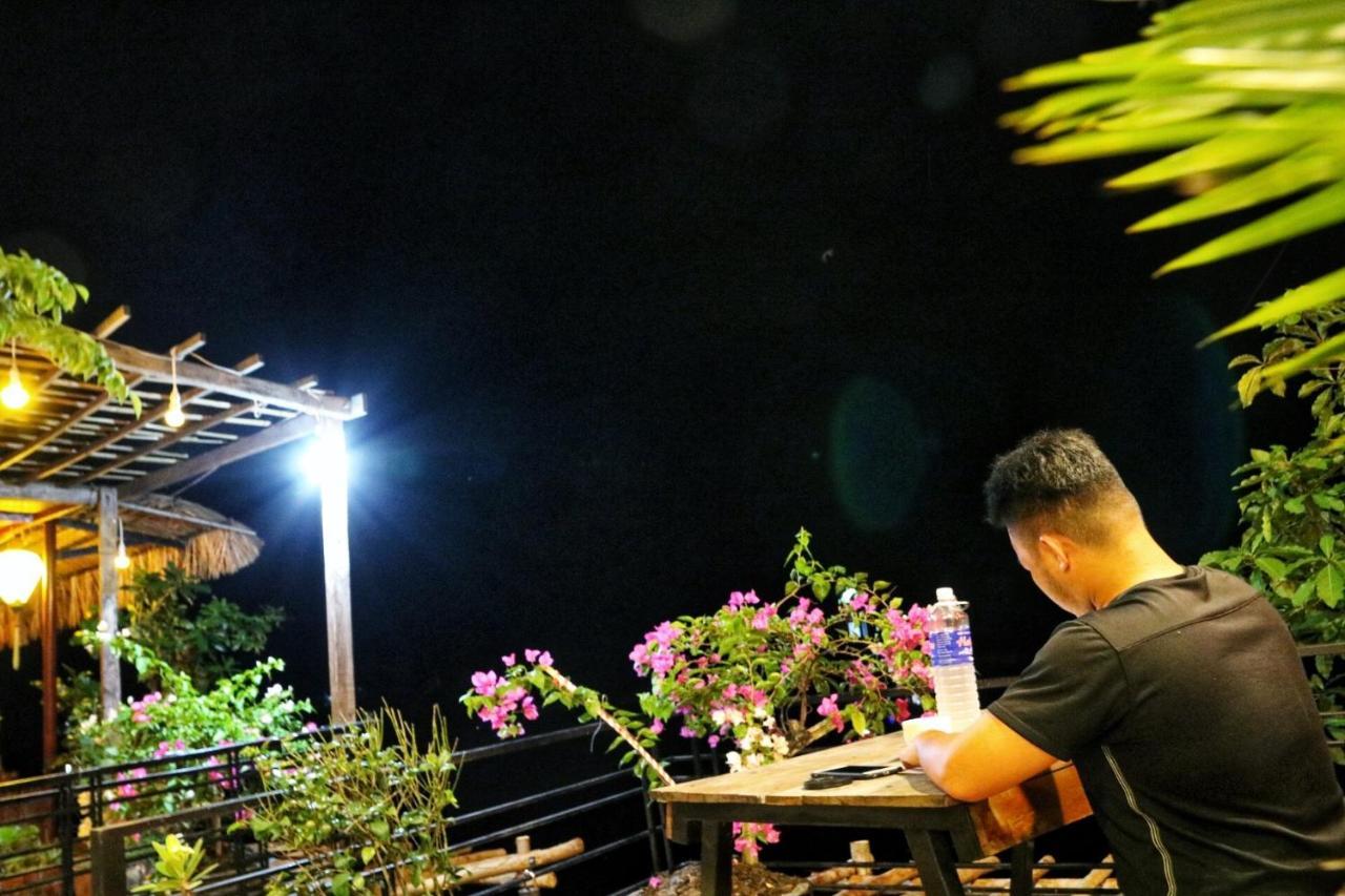 Phong Nha Coco Riverside ภายนอก รูปภาพ