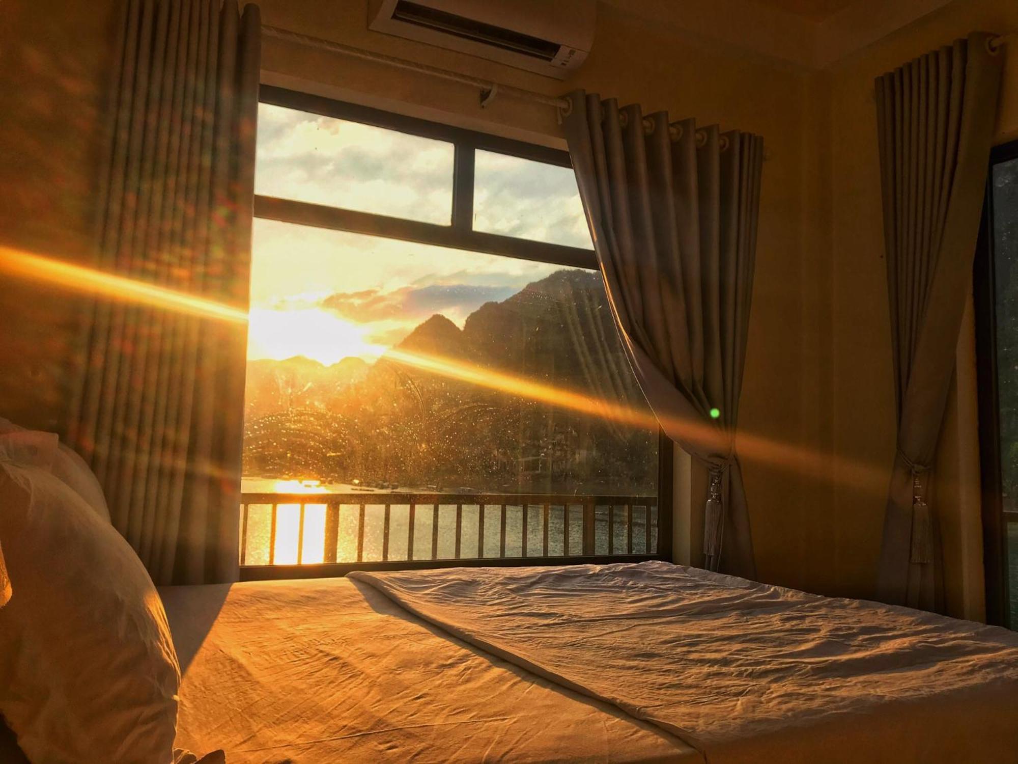 Phong Nha Coco Riverside ภายนอก รูปภาพ