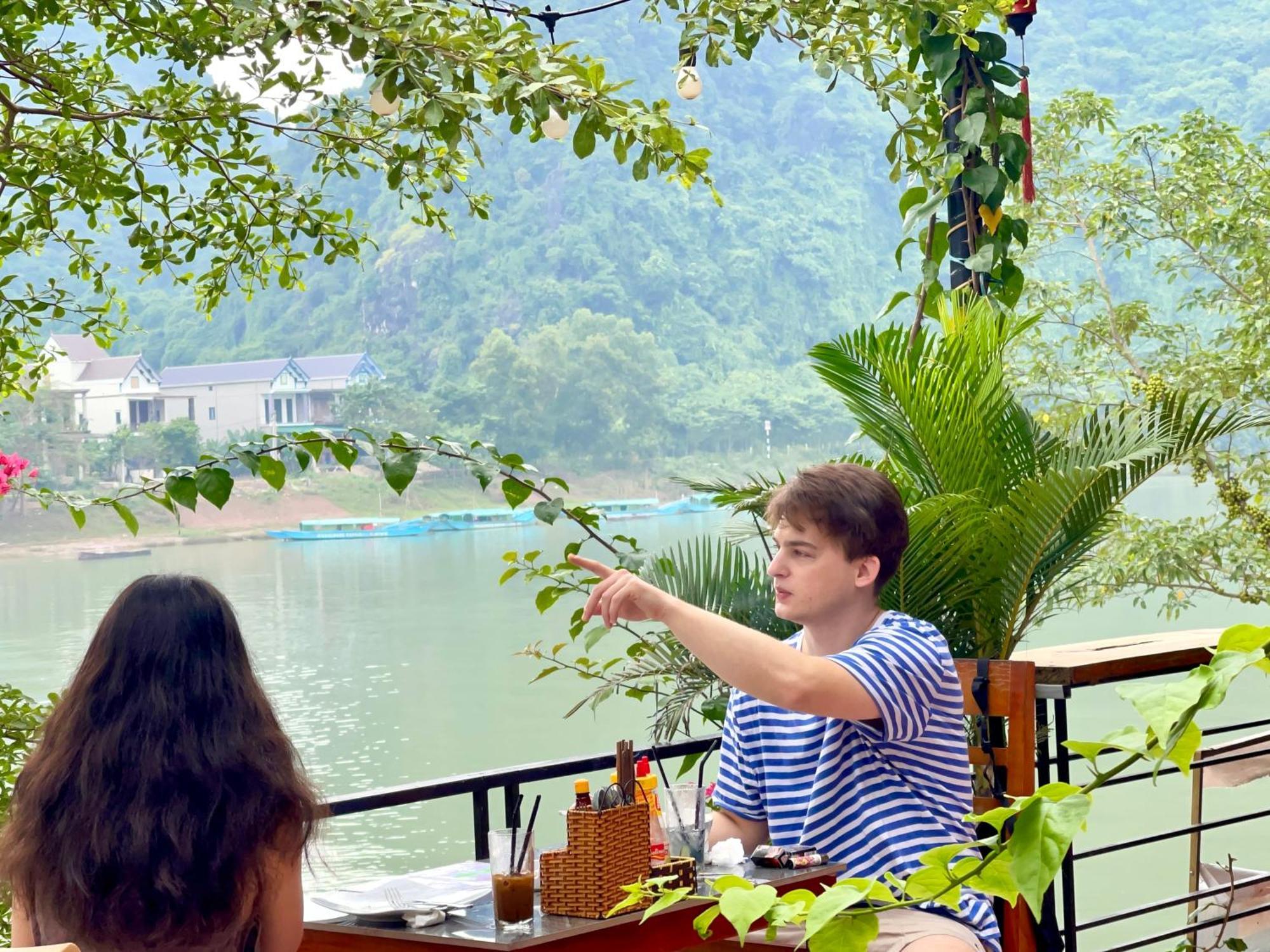 Phong Nha Coco Riverside ภายนอก รูปภาพ