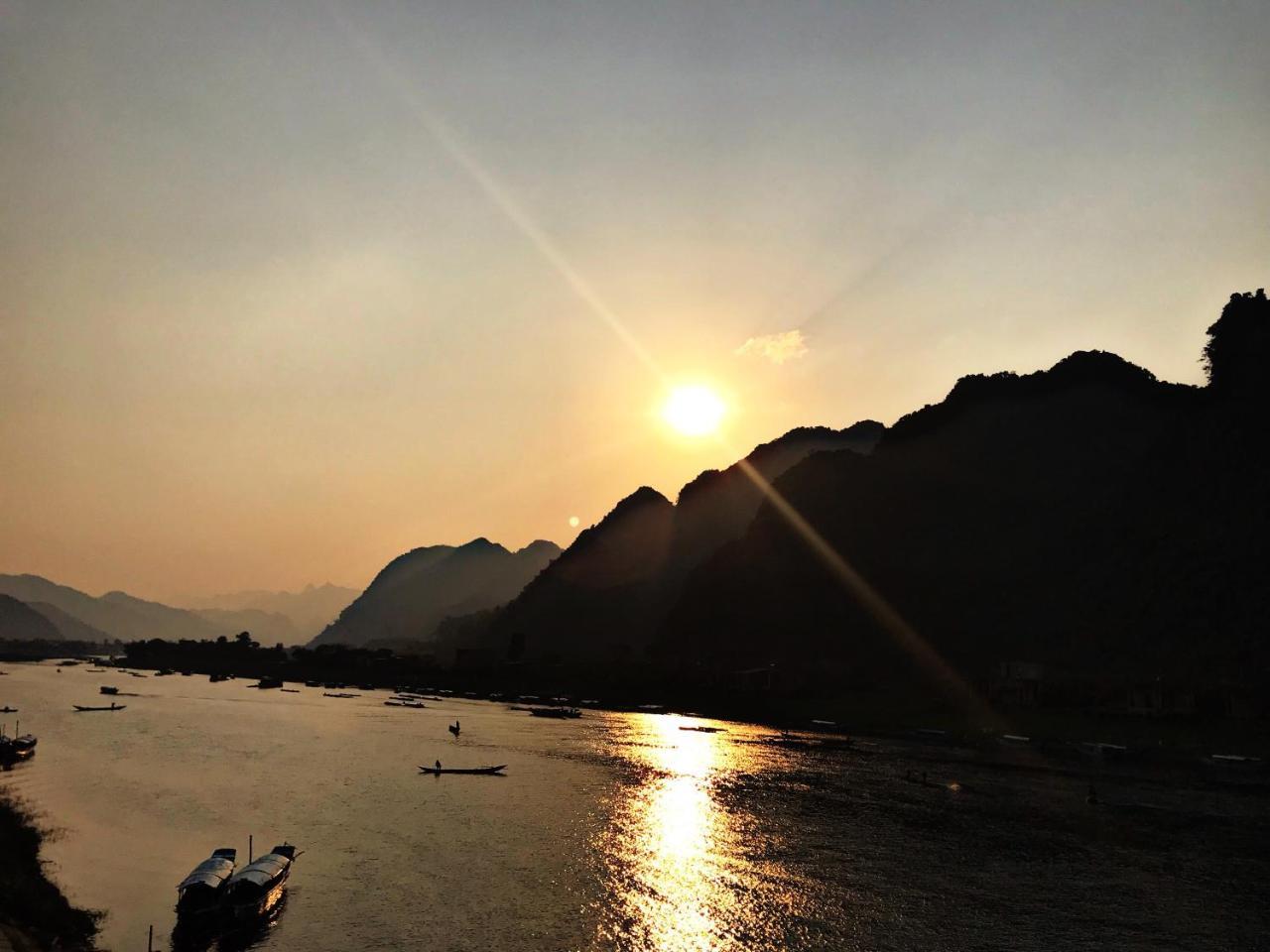 Phong Nha Coco Riverside ภายนอก รูปภาพ